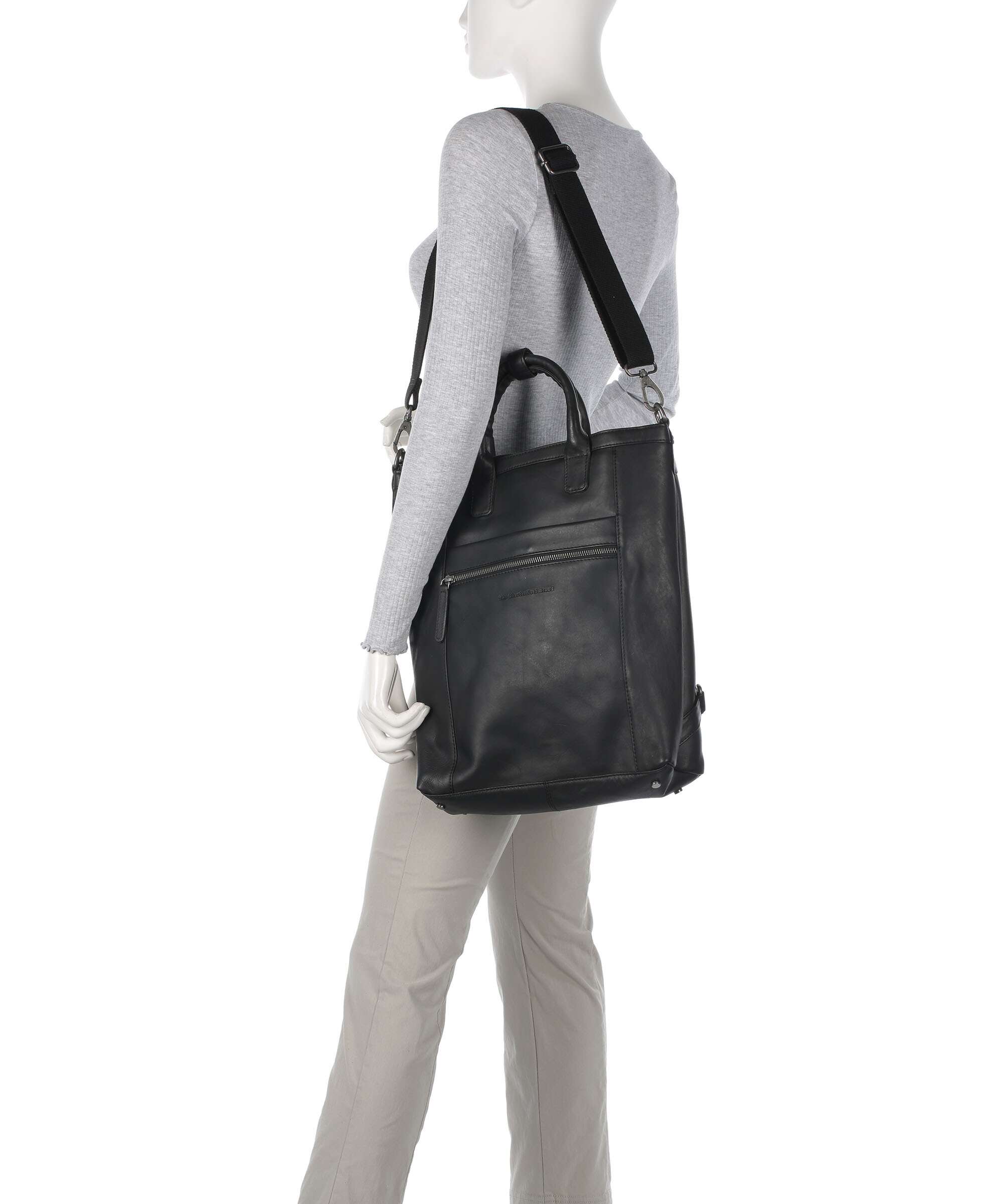 The Chesterfield Brand Wax Pull Up Cow Luisa Backpack bag black