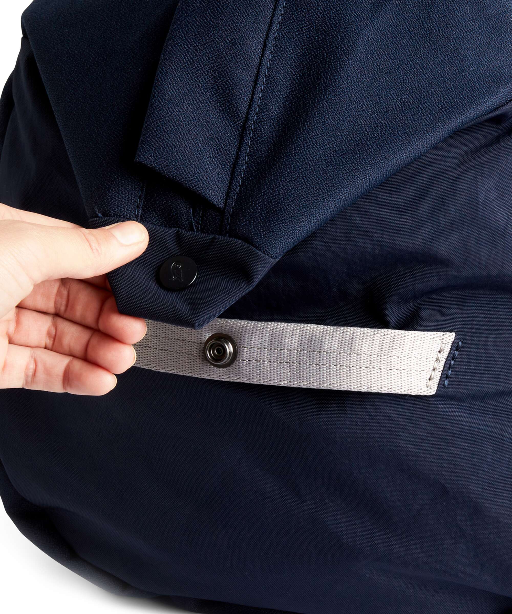 Bellroy Classic 45 Weekend bag navy