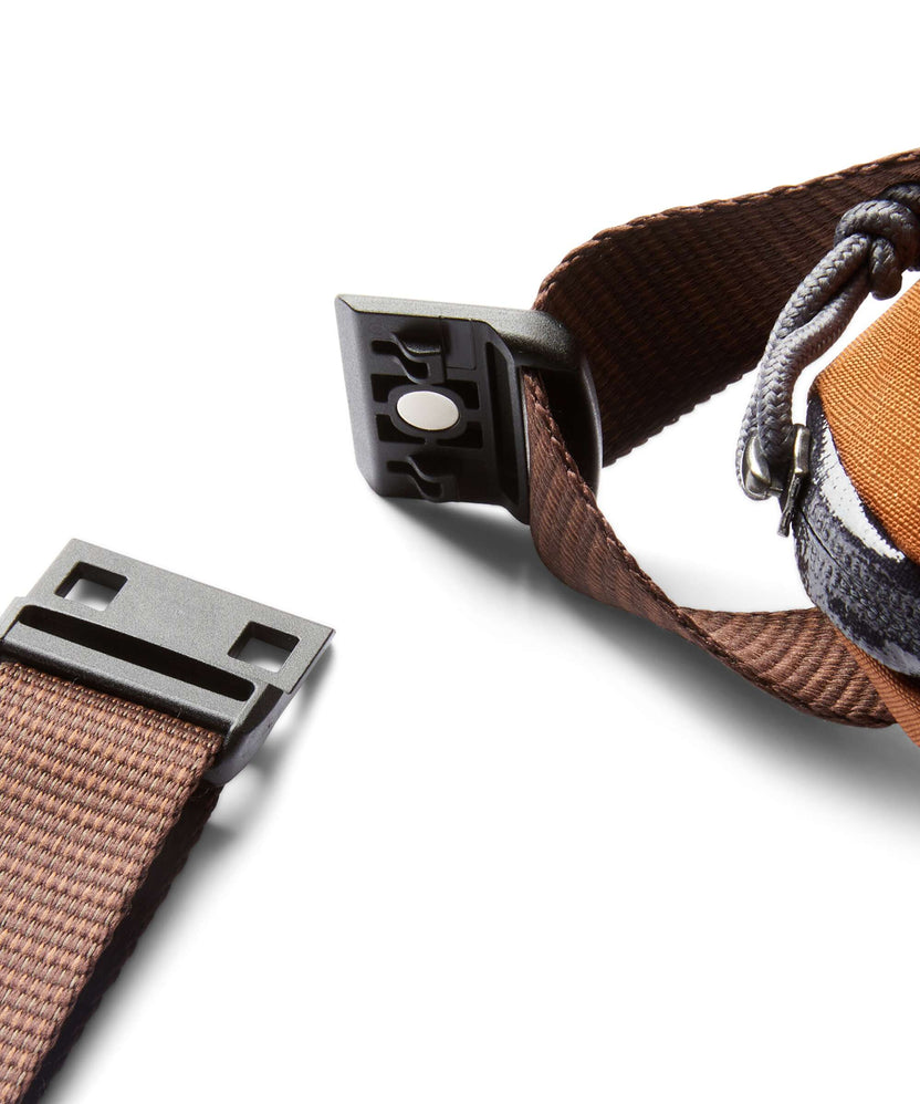 Bellroy Venture 2.5L Ready Fanny pack bronze