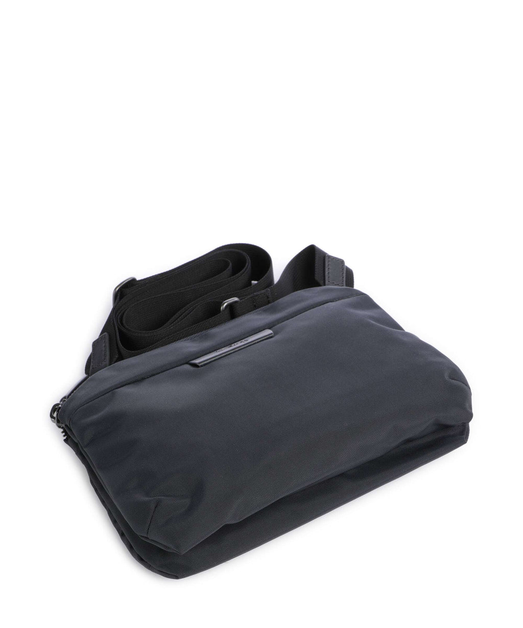 Bellroy Tokyo 1 Crossbody bag navy