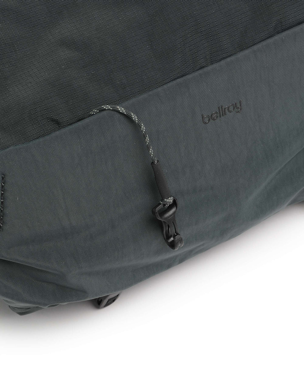 Bellroy Venture 10 Camera Belt bag deep ocean