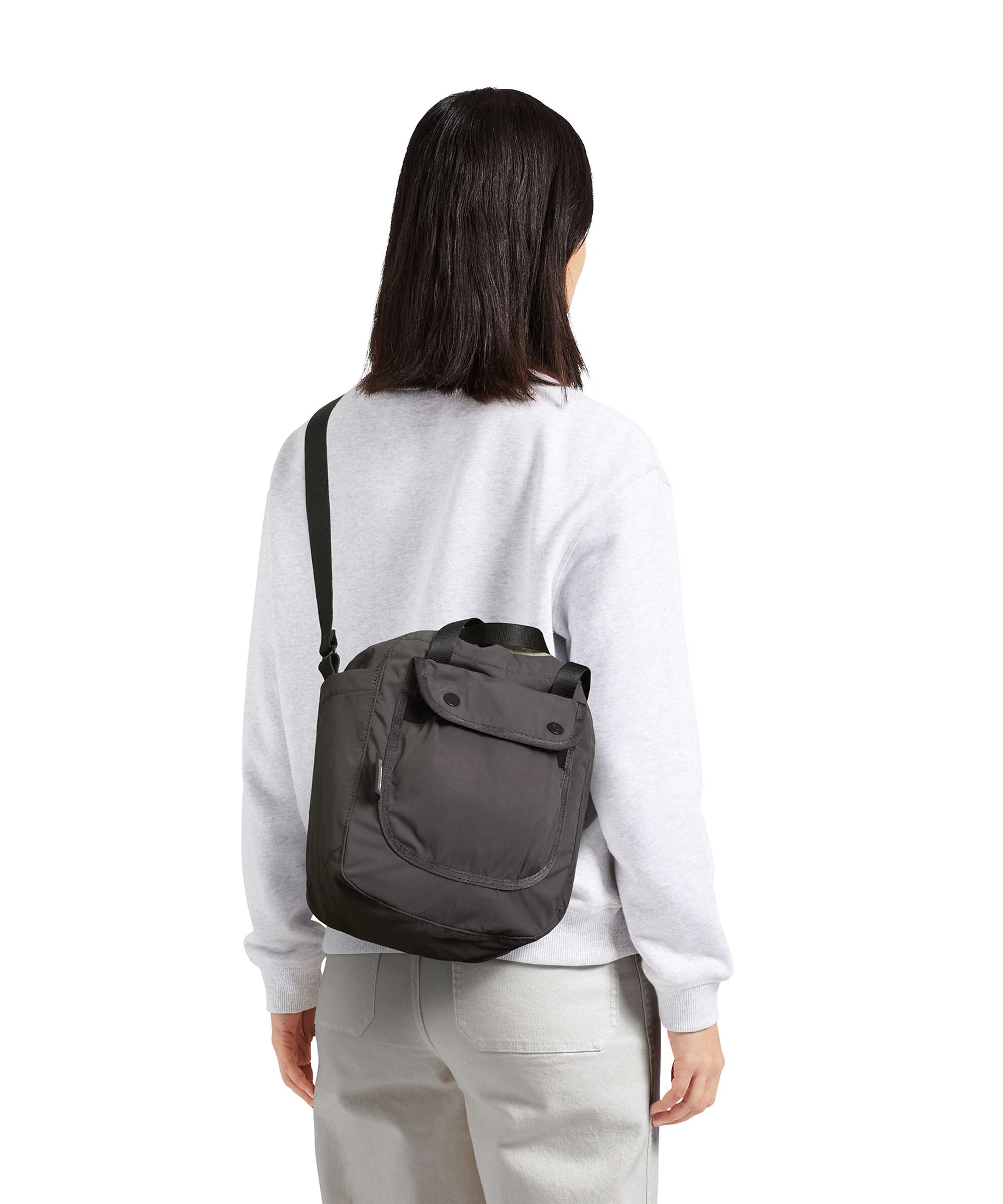Bellroy Cinch 9 Bucket bag black